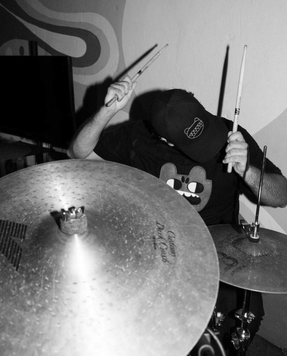 Javier Nin performing with one of several bands in Miami that use him as drummer.