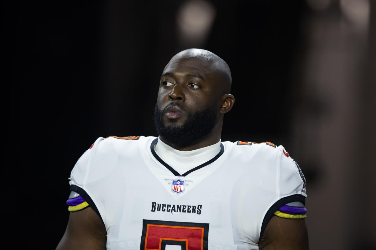 Tampa Bay Buccaneers release RB Leonard Fournette