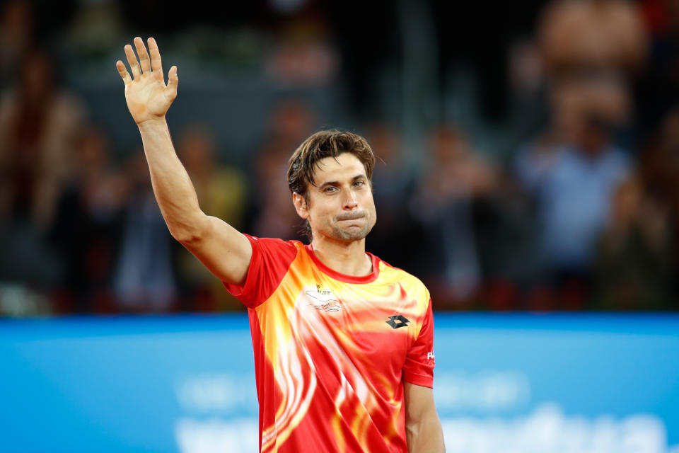 Après 19 ans de carrière à haut niveau, l'Espagnol David Ferrer quitte le circuit professionnel à la suite d'une défaite contre Zverev au deuxième tour du Masters 1000 de Madrid. Il aura glané 27 titres (dont le Masters de Bercy 2012) et aussi atteint la finale de Roland-Garros en 2013. (Crédit : Getty Images)