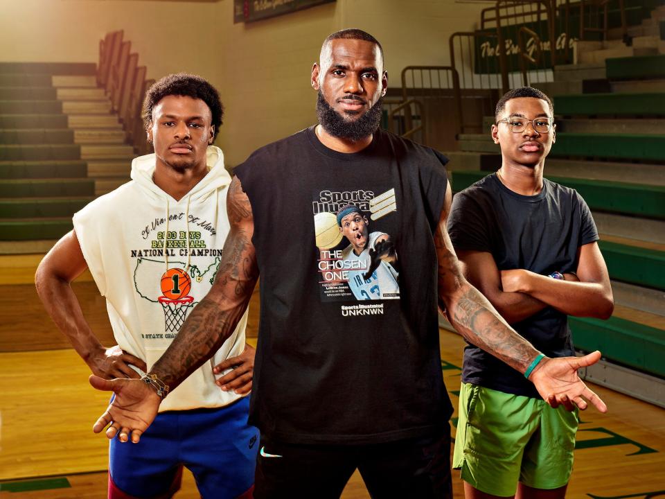 Basketball: Portrait of Los Angeles Lakers LeBron James (6) and his two sons Bronny James and Bryce James at St. Vincent-St. Mary High School.Akron, OHq
