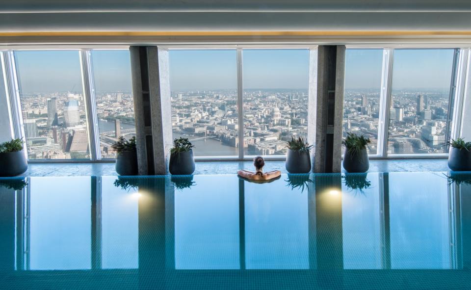 The vertiginous pool at Shangri-La LondonShangri-La