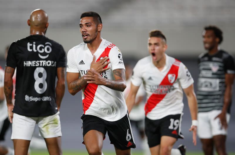 Fútbol - Copa Libertadores - Grupo D - River Plate contra Junior