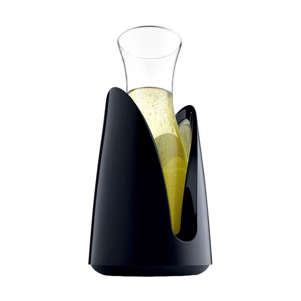 Vacu Vin Cooling Carafe with Active Cooler