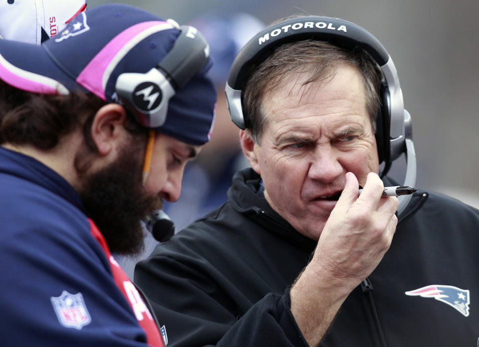 Matt Patricia (left) spent more than a decade as an assistant for New England Patriots head coach Bill Belichick. Sunday he faces his old boss as the new Detroit Lions head coach. (AP)