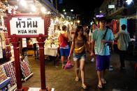 <b>Hua Hin walking street</b> <br><p><b>For your souvenirs and cheap buys</b></p><br><p>Night markets are synonymous with Thailand. At Hua Hin Night Market (or Walking Street as the locals call it), you can expect the same shopper’s buzz and great buys. To find it, just locate the town’s clock tower and the market is right opposite it. Besides, the bright lights and throngs of tourists will give its location away. It is also about five minutes walking distance from the railway station.</p>