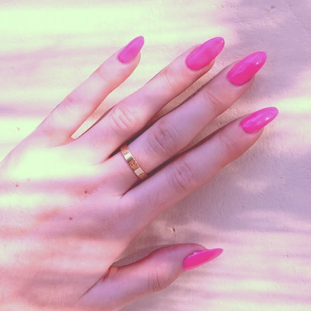 zendaya stiletto nails