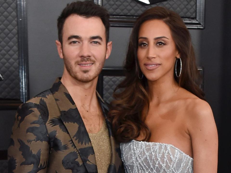 kevin and danielle jonas 2020 grammys