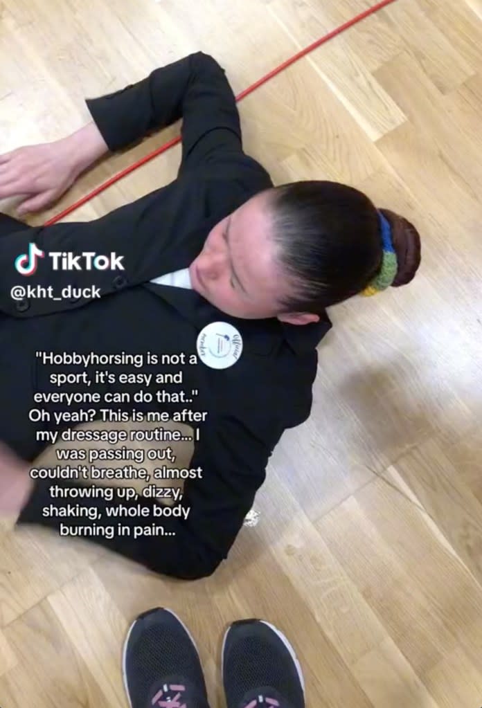 “This is me after my dressage routine … I was passing out, couldn’t breathe, almost throwing up, dizzy, shaking, whole body burning in pain,” reads the clip. tiktok @kht_duck