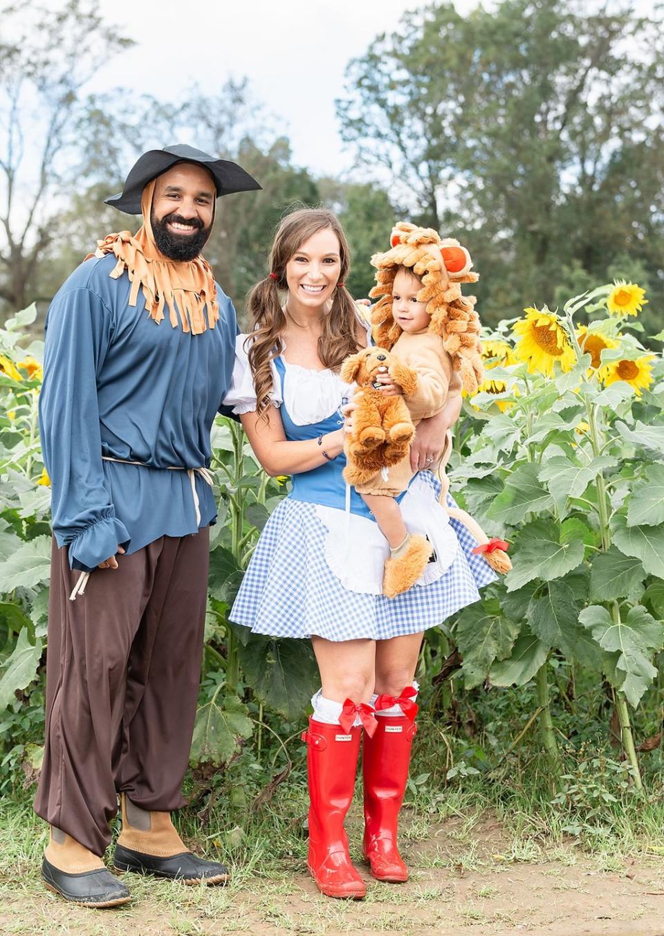 13) Wizard of Oz Trio Costume