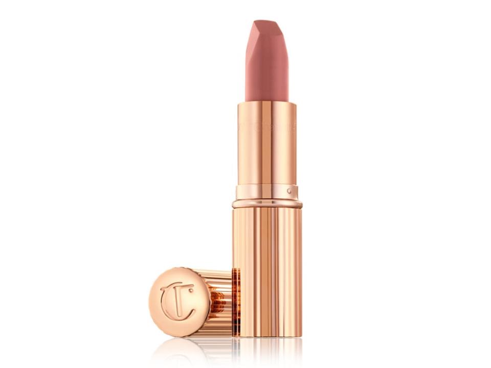  (Charlotte Tilbury)