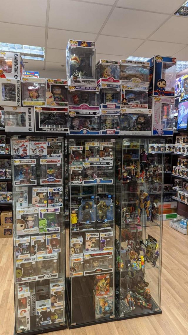 Star Wars actor to open Warrington's new collectible store