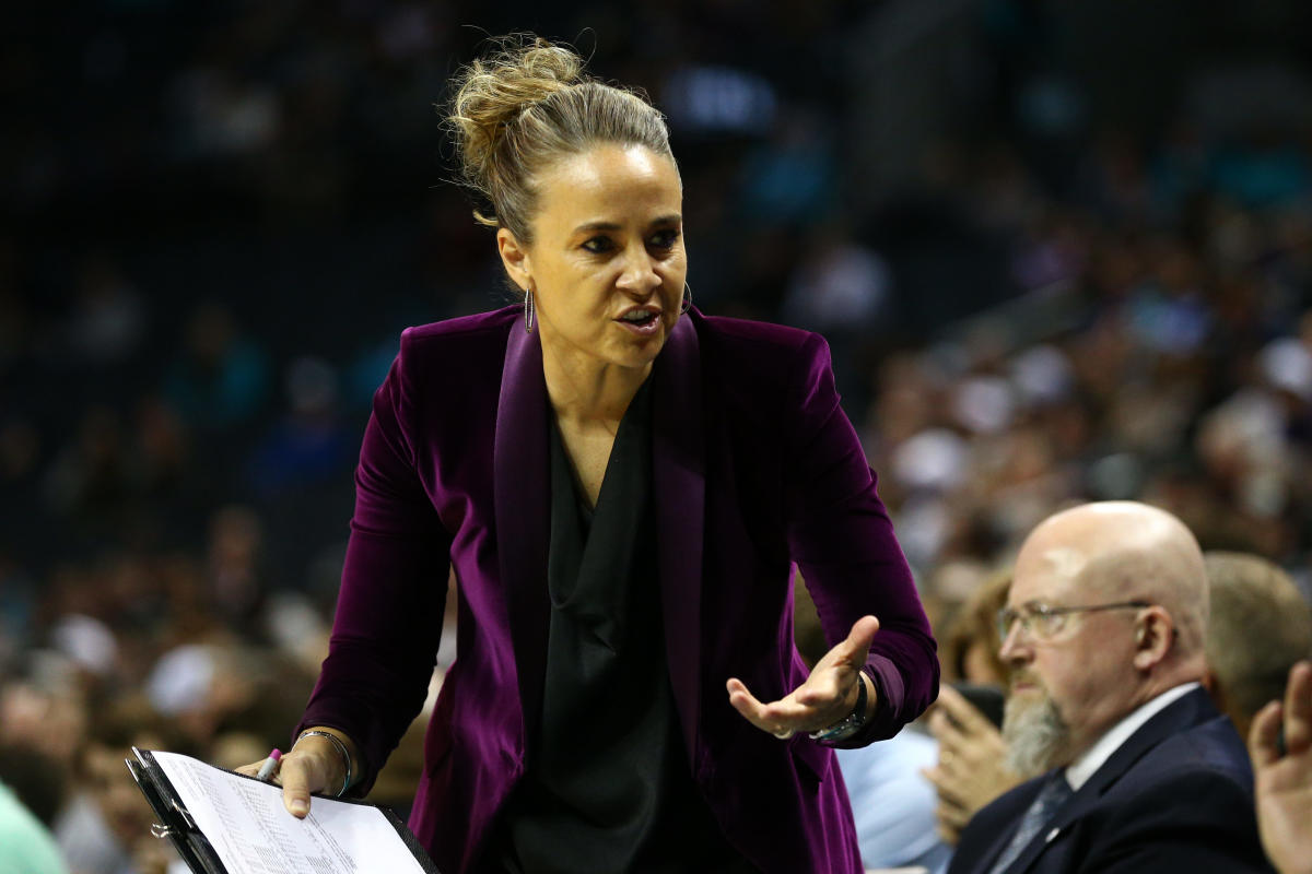 Becky Hammon, Dawn Staley interview for Portland Trail Blazers job