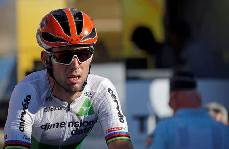 FILE PHOTO: Cycling - Tour de France - The 108.5-km Stage 11 from Albertville to La Rosiere Espace San Bernardo - July 18, 2018 - Dimension Data rider Mark Cavendish of Britain finishes. REUTERS/Stephane Mahe/File Photo