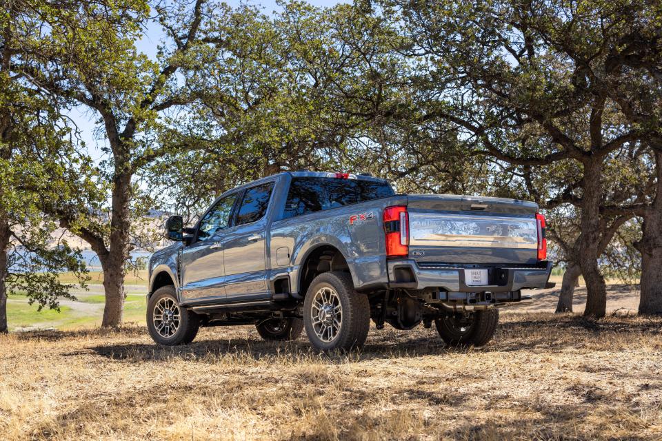 <p><a class="link " href="https://www.caranddriver.com/news/a41404366/2023-ford-super-duty-truck-revealed" rel="nofollow noopener" target="_blank" data-ylk="slk:READ THE FULL STORY">READ THE FULL STORY</a></p>