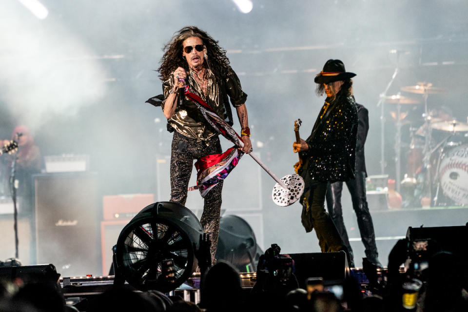 Aerosmith Performs in Boston 17