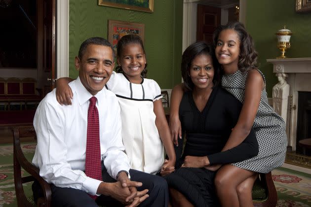 The Obama family sits for a portrait in the Green Room of the White House on Sept. 1, 2009. (Photo: Handout via Getty Images)