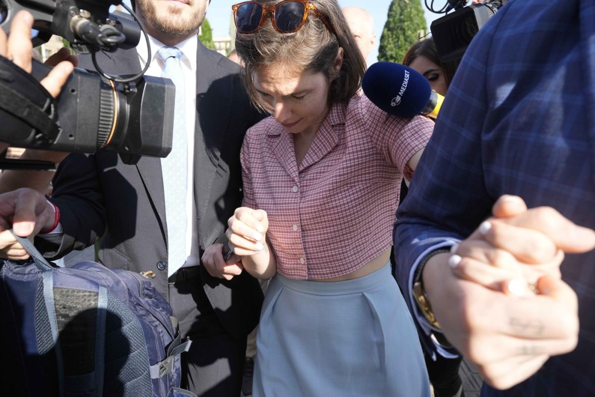 Amanda Knox torna in tribunale italiano, cercando di riabilitare il suo nome “una volta per tutte” in una causa per diffamazione