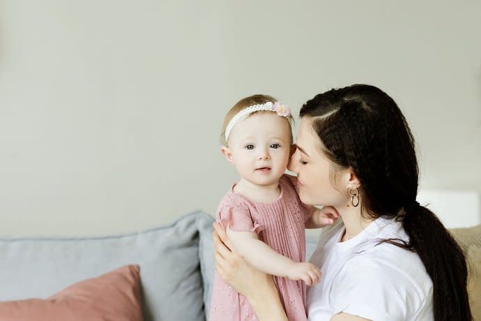 行政院6日宣布將修訂育嬰假規定，盼將育嬰假彈性化減少父母負擔。（Pixabay）