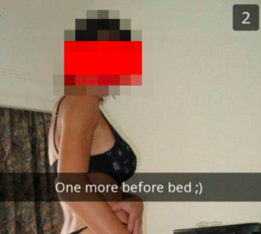 Husband Discovers Wife Is Cheating In Snapchat Message photo