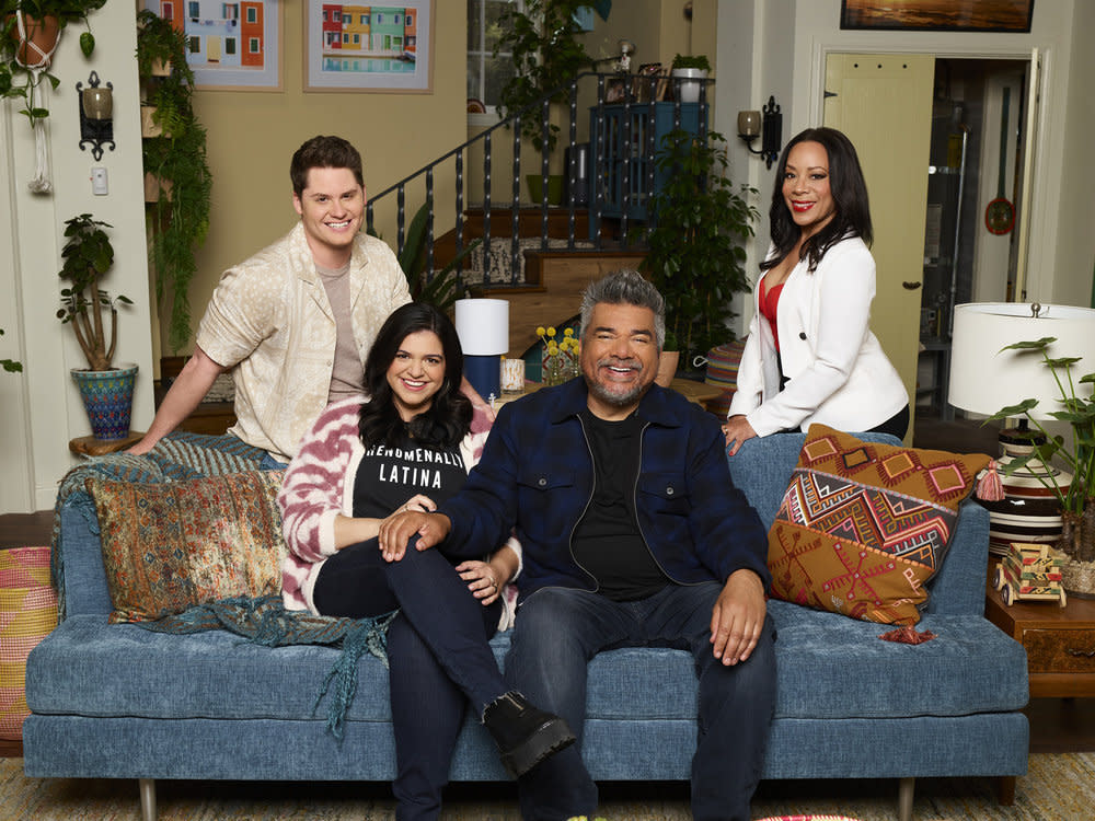 Matt Shively as Quinten, Mayan Lopez as Maya, George Lopez as George and Selenis Leyva as Rosie. (NBC / Chris Haston/NBC)