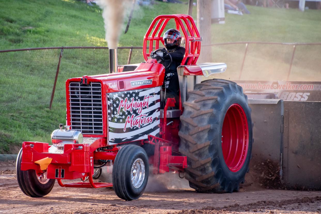 The Southeastern Ohio Pulling Series Muskingum County Summer Pull will be held at the fairgrounds over the weekend.