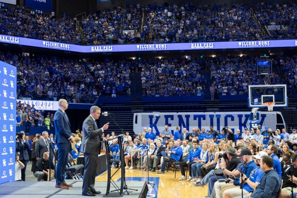 UK athletics director Mitch Barnhart introduces new Kentucky men’s basketball head coach Mark Pope in Rupp Arena on Sunday. Silas Walker/swalker@herald-leader.com