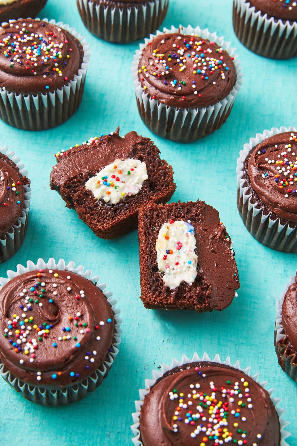 Cheesecake Stuffed Cupcakes