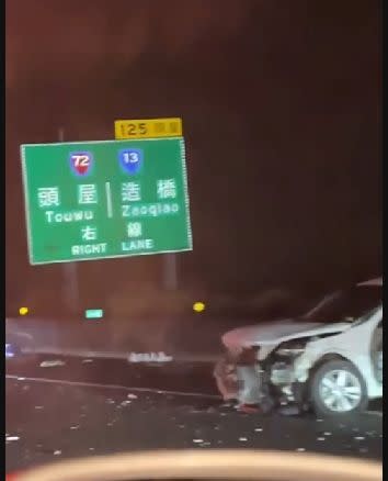 ▲年初一，國道驚傳死亡車禍，導致2死9傷慘劇。（圖／翻攝畫面）