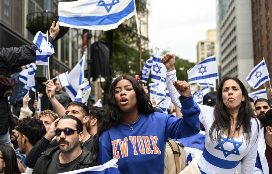 Pro-Israel demonstrators gathered Monday in front of the Consulate General of Israel in New York as Palestinian supporters rallied nearby. (Photo by Fatih Aktas/Anadolu Agency via Getty Images)