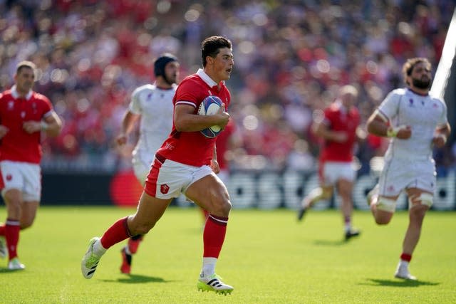 Louis Rees-Zammit took his tally for the tournament to five tries 