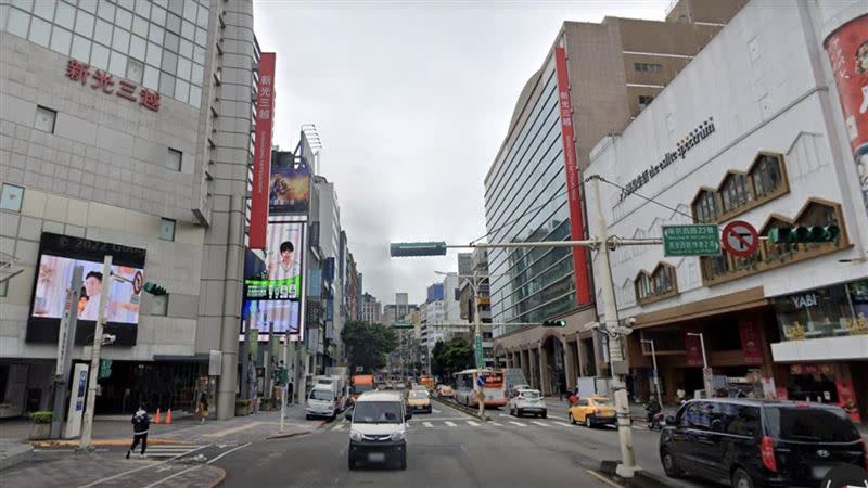 台北市中山商圈近來接收到大量檢舉，指出營業已違反相關法規（圖／翻攝自Google街景）