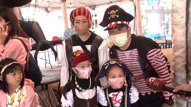 爸爸、媽媽和小朋友已經連續3年參與兒童新樂園萬聖節裝扮活動。