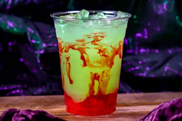 <p>Disney</p> Oogie Boogie Apple Lemonade