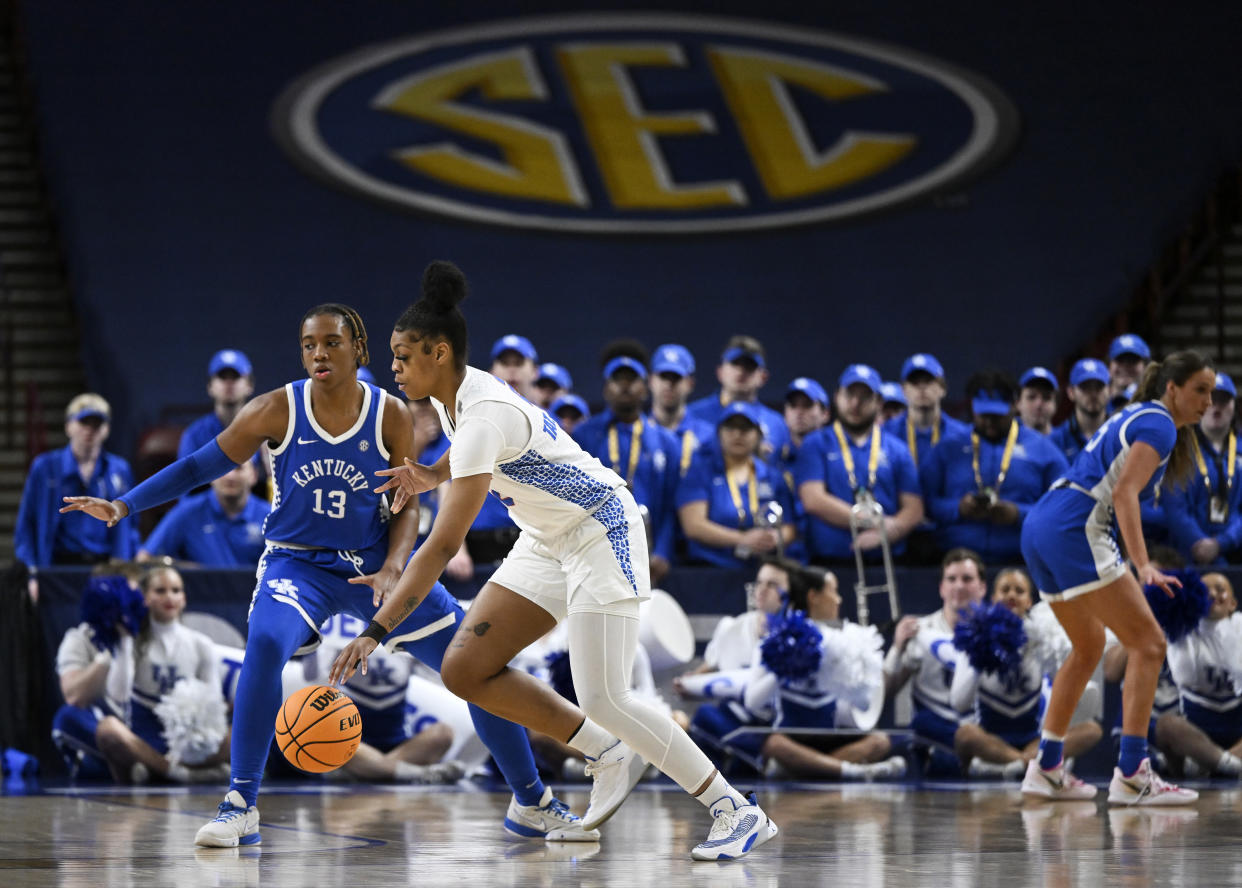 Tensions rose during the Kentucky-Florida matchup of the first round of the SEC Women's Basketball Tournament. Tatyana Wyche of the Florida Gators and Kentucky's Ajae Petty were at the center. (Photo by Eakin Howard/Getty Images)