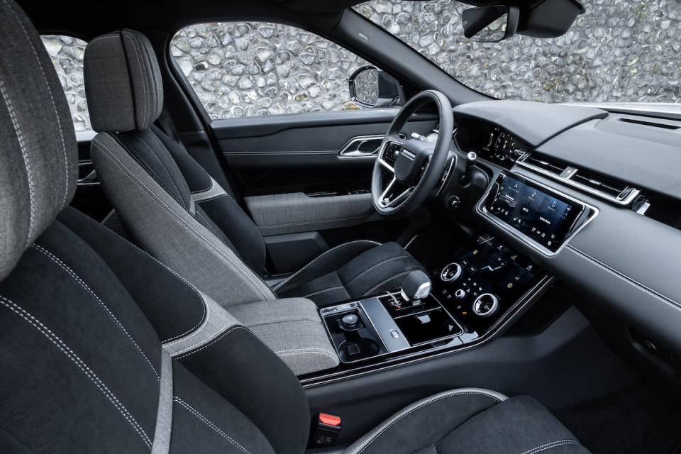 22.RR_Velar_21MY_Detail_Interior_230920.jpg