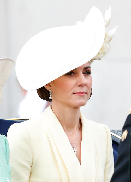 kate-trooping-necklace