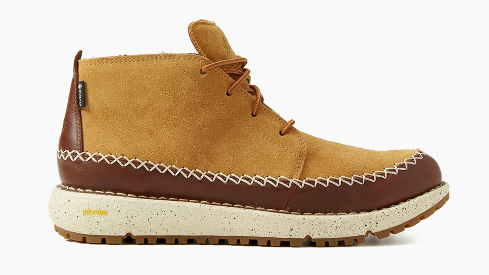 Huckberry x Danner 1960s Mountain Moc 917 Boots