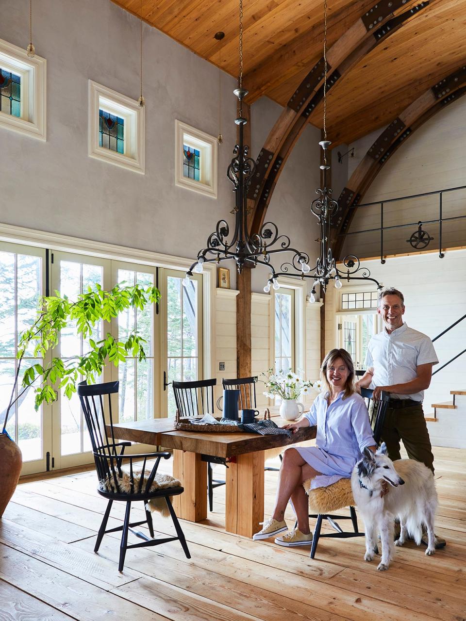 couple at dining table