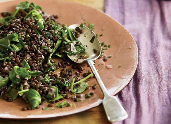 <strong>Get the <a href="http://www.huffingtonpost.com/2011/10/27/lentils-with-red-wine-and_n_1058526.html" target="_hplink">Lentils with Red Wine and Herbs recipe</a></strong>      