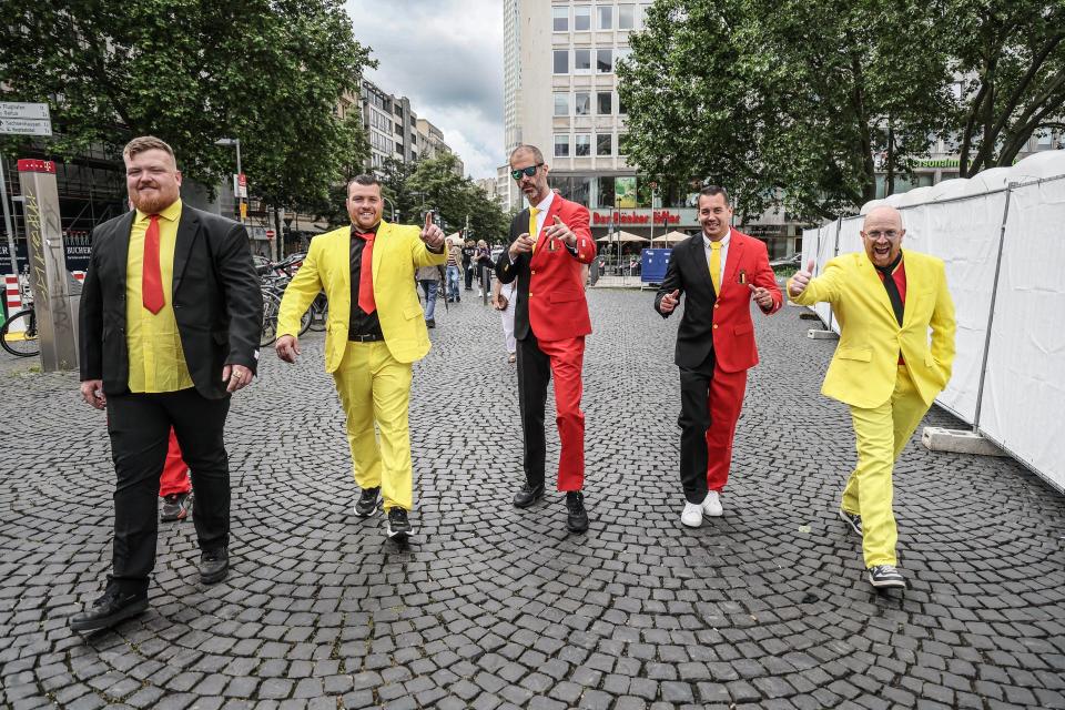 Belgian fans: suited and booted (BELGA MAG/AFP via Getty Images)