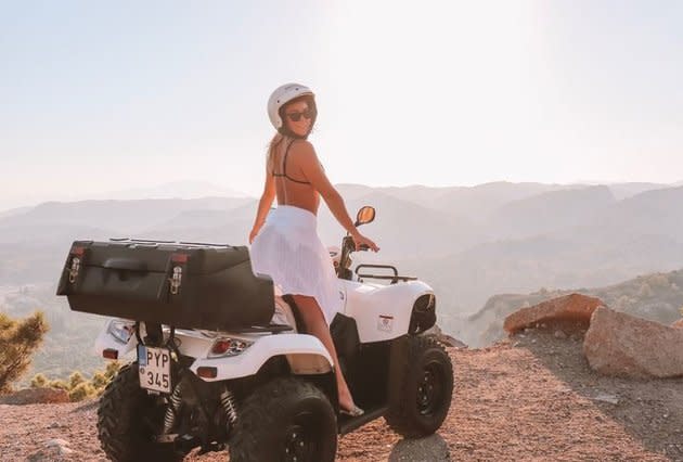 The 20-year-old shared images of her glamorous life travelling the world. Image: Instagram / Sinead McNamara