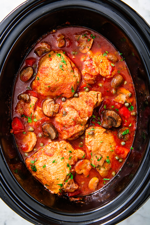 43) Slow-Cooker Chicken Cacciatore