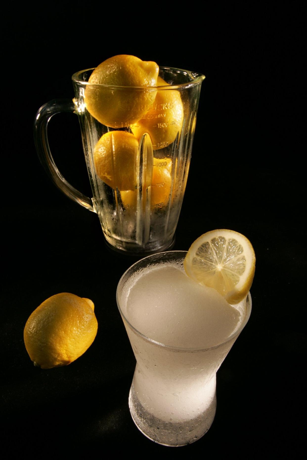 Del's Lemonade makes the most of the combination of ice and citrus.