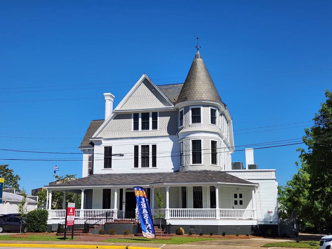 Knowledge Perk coffee shop said on social media it will open a Columbia location on April 17 at 1527 Gervais St. That’s in the W.B. Smith Whaley House, which for years served as the Dunbar Funeral Home.