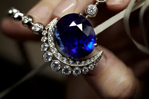 Sapphire Necklace - Richards Gems and Jewelry