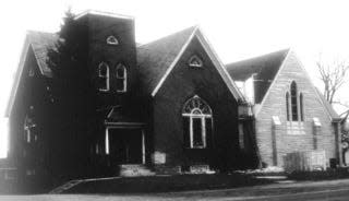 The new limestone church stood side by side with the old brick church for a year until the first service was conducted in the new church in July 1959. The brick church was dismantled.