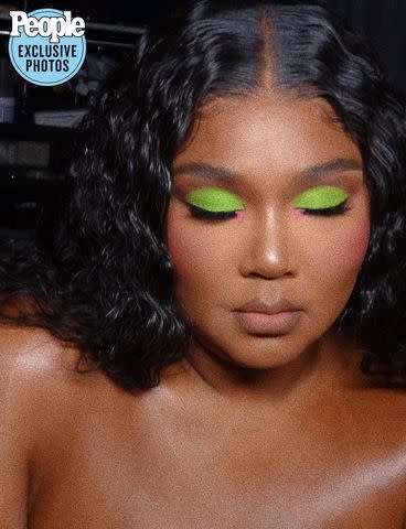 <p>Courtesy of Clinique and Alexx Mayo</p> Lizzo on tour