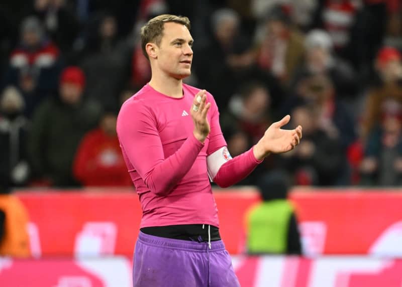 Munich goalkeeper Manuel Neuer after the German Bundesliga soccer match between Bayern Munich and 1. FC Union Berlin at Allianz Arena. "Regardless of the results in the run-up - many things don't mean anything in such games. The momentum decides. We will see who is better on the day," Neuer said ahead of their Bundesliga table topper at leaders Bayer Leverkusen. Sven Hoppe/dpa