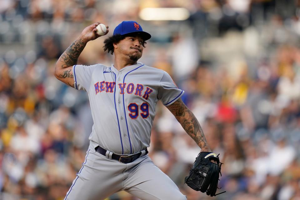 New York Mets starting pitcher Taijuan Walker works against a San Diego Padres batter during the first inning of a baseball game Tuesday, June 7, 2022, in San Diego.