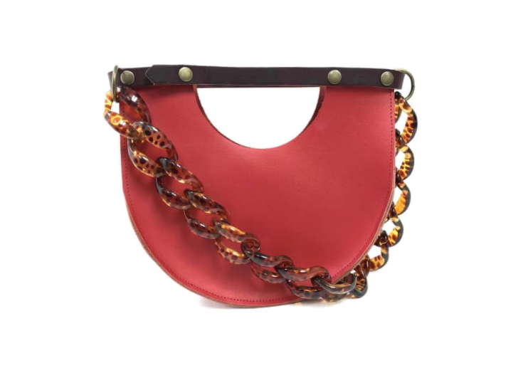 Chunky Chain Bags Will Dominate Fall — Here Are 11 To Shop Now